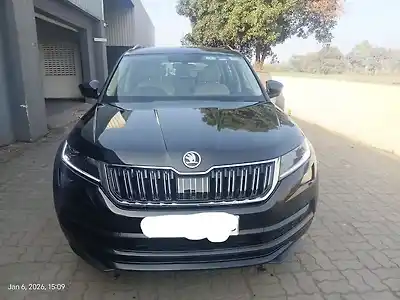 Second Hand स्कोडा कोडिएक एल एंड के 2.0 टीडीआई 4x4 ऑटोमैटिक in रायपुर