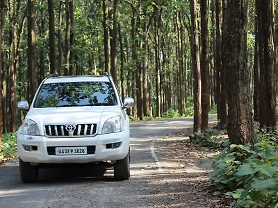 Second Hand Toyota Prado VX in Dehradun