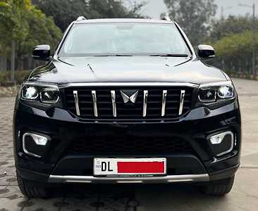 2023 Mahindra Scorpio Z8 Diesel AT 2WD 7 STR 1