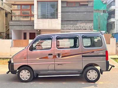 2022 Maruti Suzuki Eeco 7 STR STD (O)