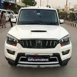 2017 महिंद्रा स्कॉर्पियो s10 1