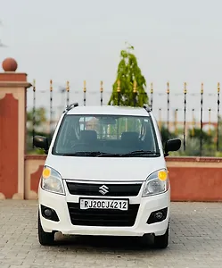 2017 Maruti Suzuki Wagon R LXI CNG (O) 1 2017 Maruti Suzuki Wagon R LXI CNG (O) 1