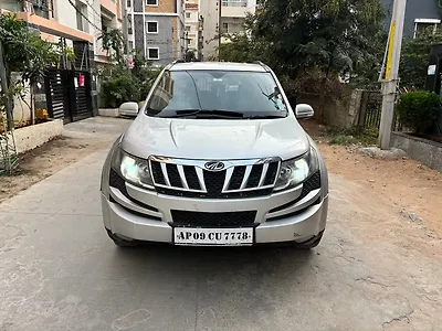 Second Hand Mahindra XUV500 W8 in Secunderabad