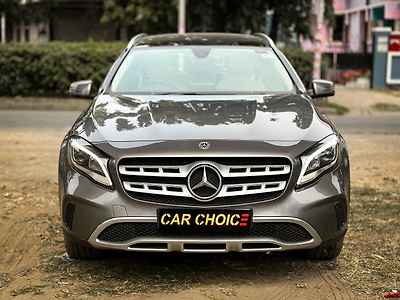 Second Hand मर्सिडीज़ बेंज़ जीएलए 200 डी स्पोर्ट in कोलकाता