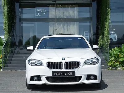 2017 BMW 5-Series 520d M Sport 1
