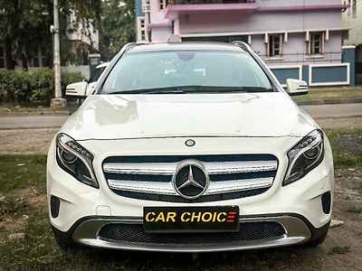 Second Hand मर्सिडीज़ बेंज़ जीएलए 200 cdi स्पोर्ट in कोलकाता