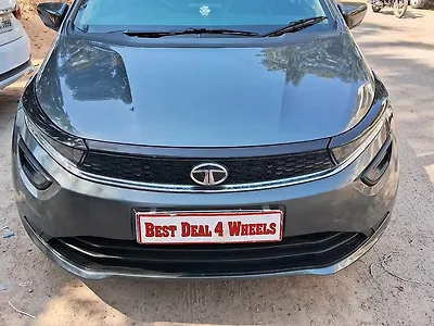 2023 Tata Altroz XM Plus Petrol 1