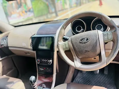 2012 Mahindra XUV500 W8 1 2012 Mahindra XUV500 W8 1