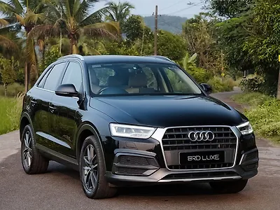 2017 Audi Q3 30 TDI Premium FWD 1