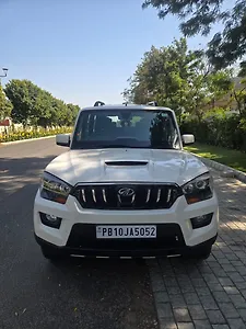 Second Hand Mahindra Scorpio S10 in Ludhiana Second Hand Mahindra Scorpio S10 in Ludhiana