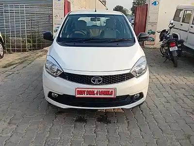 Second Hand टाटा टियागो रीवोटॉर्क xm [2016-2019] in फ़ैज़ाबाद