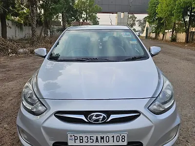 2013 Hyundai Verna Fluidic 1.6 VTVT SX 1 2013 Hyundai Verna Fluidic 1.6 VTVT SX 1