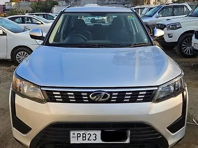 2019 Mahindra XUV300 1.5 W6 [2019-2020] 1