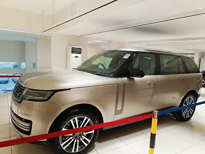 2025 Land Rover Range Rover Autobiography LWB 3.0 Petrol