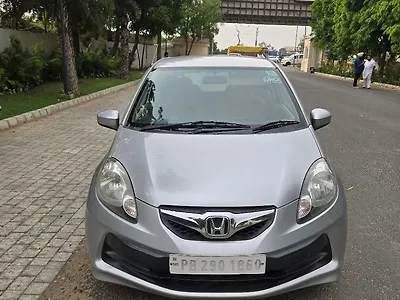 2013 Honda Brio EX MT 1