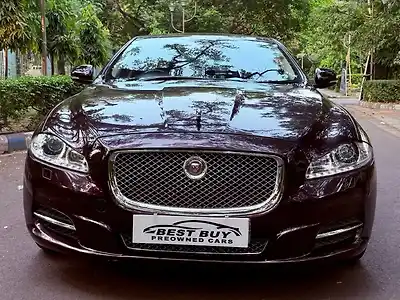 Second Hand जैगुवार xj 3.0 पोर्टफ़ोलियो in कोलकाता