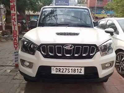 Second Hand महिंद्रा स्कॉर्पियो s5 2डब्ल्यू 7 str in पटना