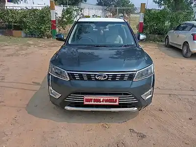 Second Hand महिंद्रा XUV300 w8 (o) 1.5 डीज़ल [2020] in फ़ैज़ाबाद