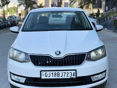 Second Hand Skoda Rapid Ambition 1.6 TDI CR MT in Rajkot