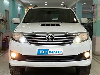 Second Hand टोयोटा फ़ॉर्च्यूनर 3.0 4x2 एमटी in सिलीगुड़ी