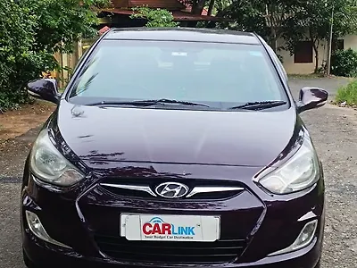 2011 Hyundai Verna Fluidic 1.6 CRDi SX 1