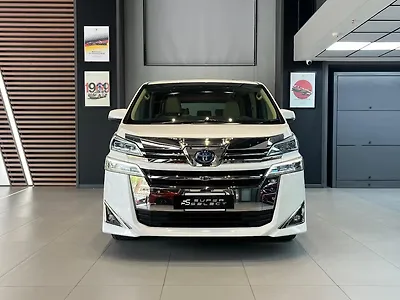 Second Hand Toyota Vellfire VIP – Executive Lounge Hybrid (Electric + Petrol) Automatic in Hyderabad