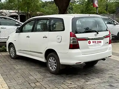 2014 टोयोटा इनोवा 2.5 ev ps 7 str bs-iv 1