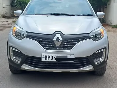 Second Hand Renault Captur RXT Diesel Dual Tone in Indore