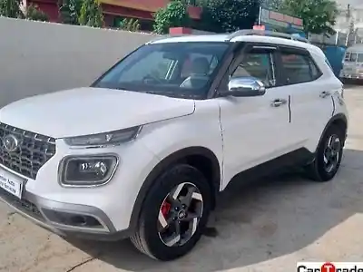 Second Hand हुंडई वेन्यू sx प्लस 1.0 टर्बो डीसीटी in देहरादून