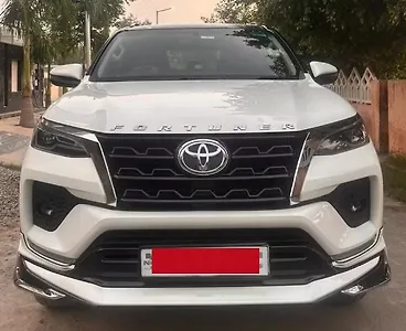 2022 Toyota Fortuner 4X4 AT 2.8 Diesel 1 2022 Toyota Fortuner 4X4 AT 2.8 Diesel 1
