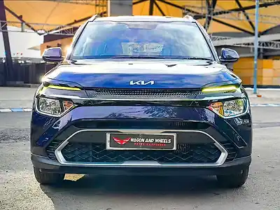 2022 किआ कारेन्स प्रेस्टिज प्लस 1.4 पेट्रोल एमटी 7 सीटर 1