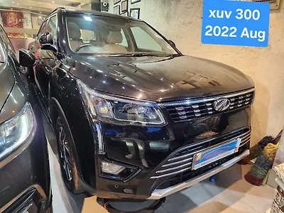 Second Hand Mahindra XUV300 W8 (O) 1.2 Petrol [2019] in Kolkata