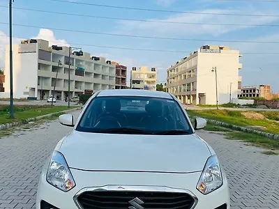 2017 Maruti Suzuki DZire VXi 1 2017 Maruti Suzuki DZire VXi 1