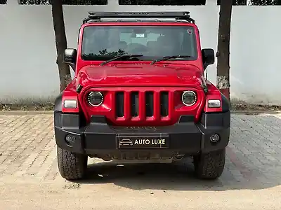 Second Hand महिंद्रा थार lx हार्ड टॉप पेट्रोल 4डब्ल्यूडी एटी in लखनऊ