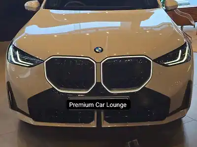 Second Hand बीएमडब्ल्यू x3 xDrive20 Petrol 2.0L Turbo Automatic in इंदौर