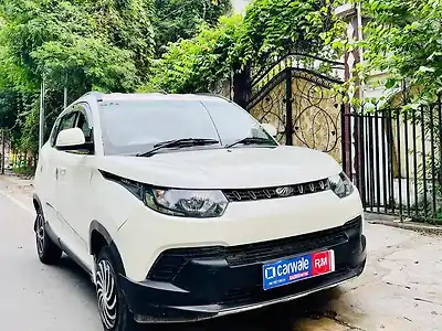 Second Hand महिंद्रा kuv100 k8 डी 6 str in कानपुर