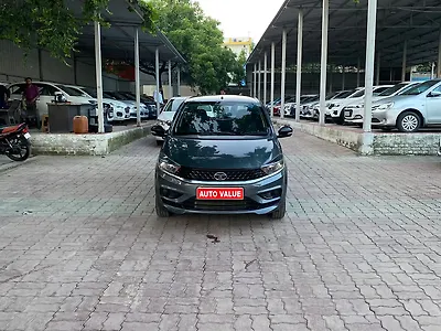 2022 Tata Tiago XT [2020-2023] 1