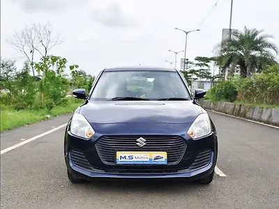 Second Hand Maruti Suzuki Swift VXi AMT in Thane