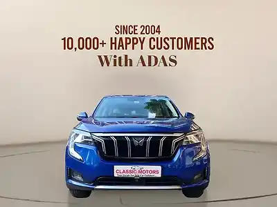 Second Hand महिंद्रा XUV700 AX7 लग्ज़री पैक पेट्रोल एटी 7 सीटर in मुंबई