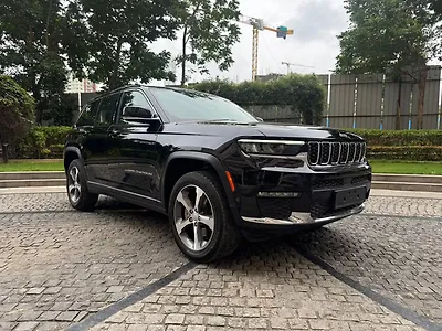 Second Hand Jeep Cherokee Limited (O) 4x4 AT in Pune