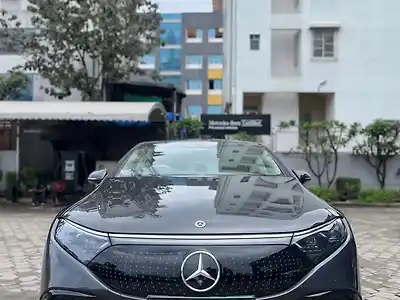Second Hand मर्सिडीज़ बेंज़ EQS 580 4मैटिक in पुणे