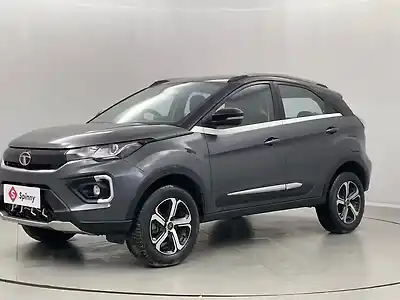 Second Hand टाटा नेक्सन xz प्लस in जयपुर