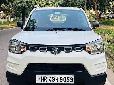Second Hand Maruti Suzuki S-Presso VXi in Chandigarh