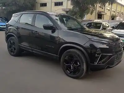 2023 टाटा हैरियर फ़ीयरलेस प्लस डार्क इडिशन 1