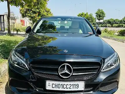 Second Hand मर्सिडीज़ बेंज़ सी-क्लास c 220 cdi अवंतगार्डे in मोहाली