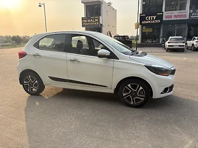 2019 Tata Tiago Revotron XZ Plus 1
