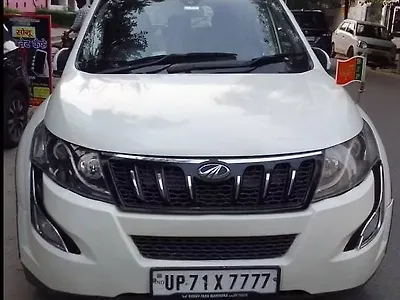 Second Hand Mahindra XUV500 W8 [2015-2017] in Kanpur