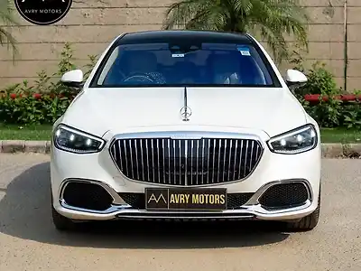 Second Hand मर्सिडीज़ बेंज़ मायबाक S-क्लास s 580 4मैटिक in दिल्ली