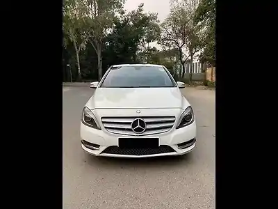 Second Hand मर्सिडीज़ बेंज़ बी-क्लास b180 cdi in दिल्ली
