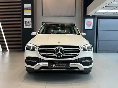 Second Hand मर्सिडीज़ बेंज़ GLE 300d 4मैटिक एलडब्ल्यूबी [2020-2023] in हैदराबाद